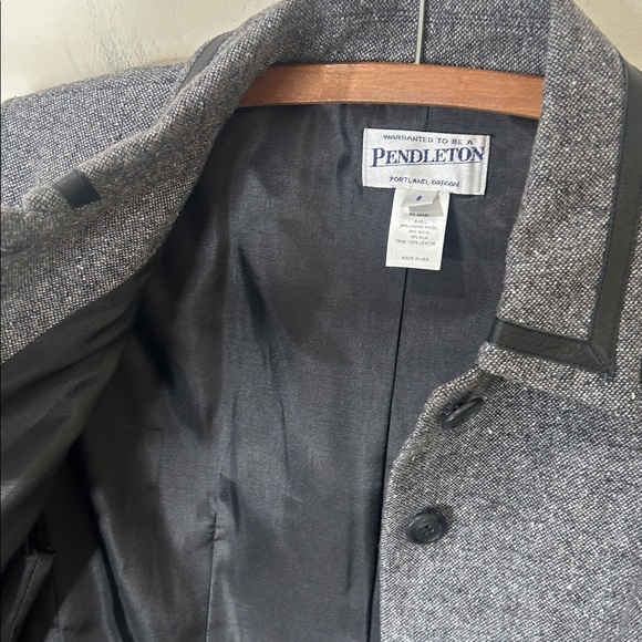 PENDLETON Gray Wool Silk Blend Blazer Office Academia Size 6 - Picture 11 of 15